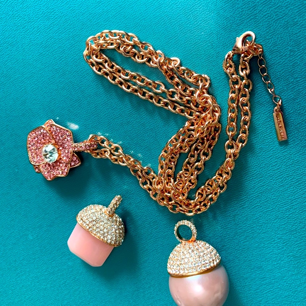 🛍️Isaac Mizrahi Rose Gold Necklace With Interchangeable Pendants